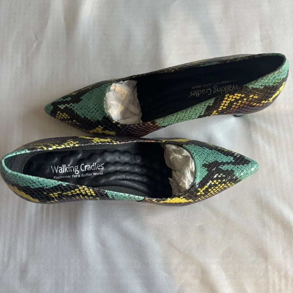 Walking Cradles Snake Print High Heels Womens Size 8M Multicolor Leather Pointed - Picture 5 of 9